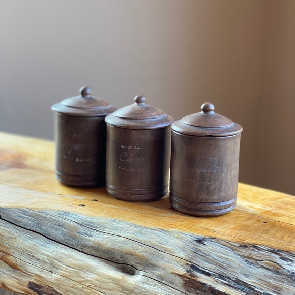 Ceramic Spice Containers - Picture 2 of 3